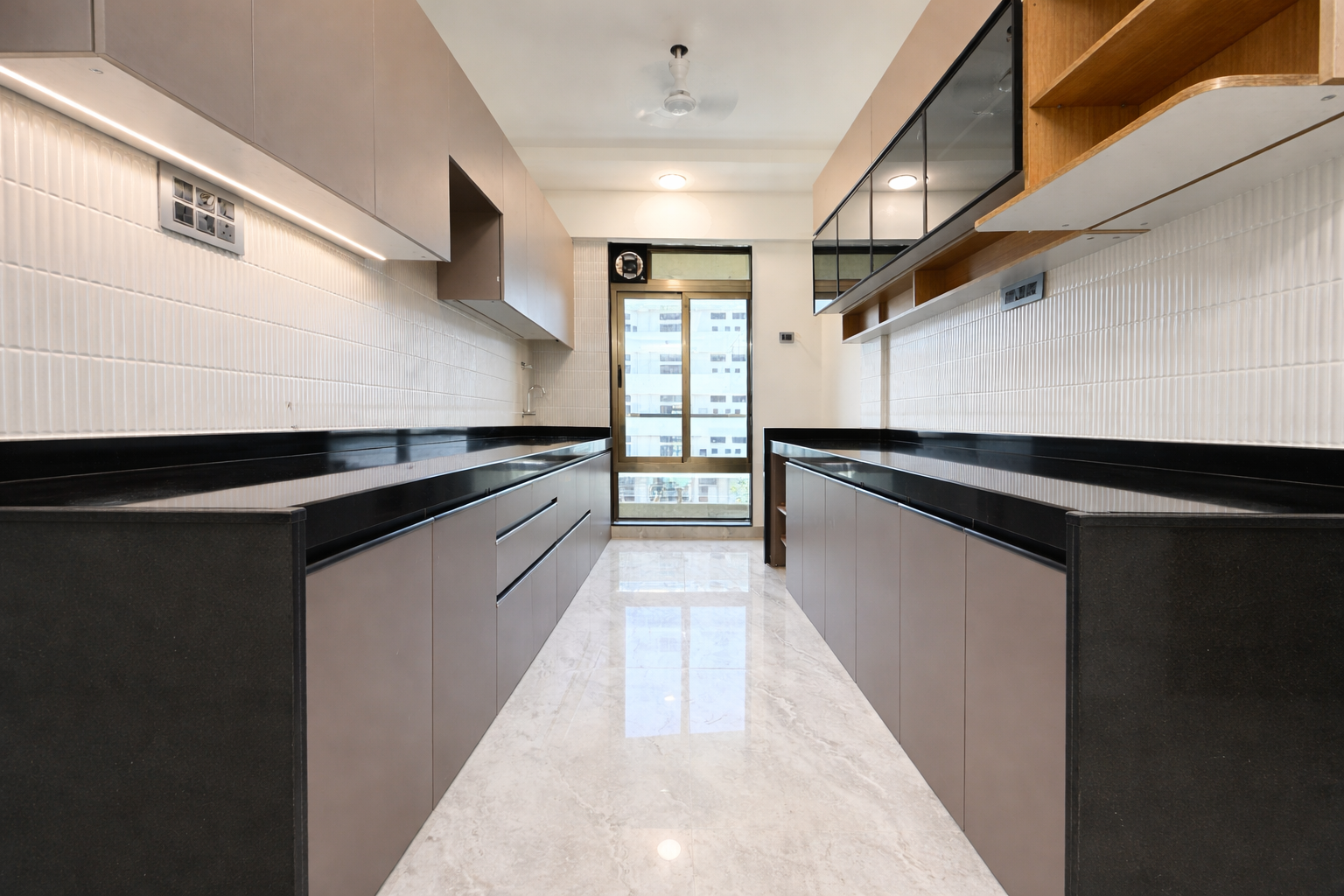 Kitchen, Imperial Anantha show flat photo